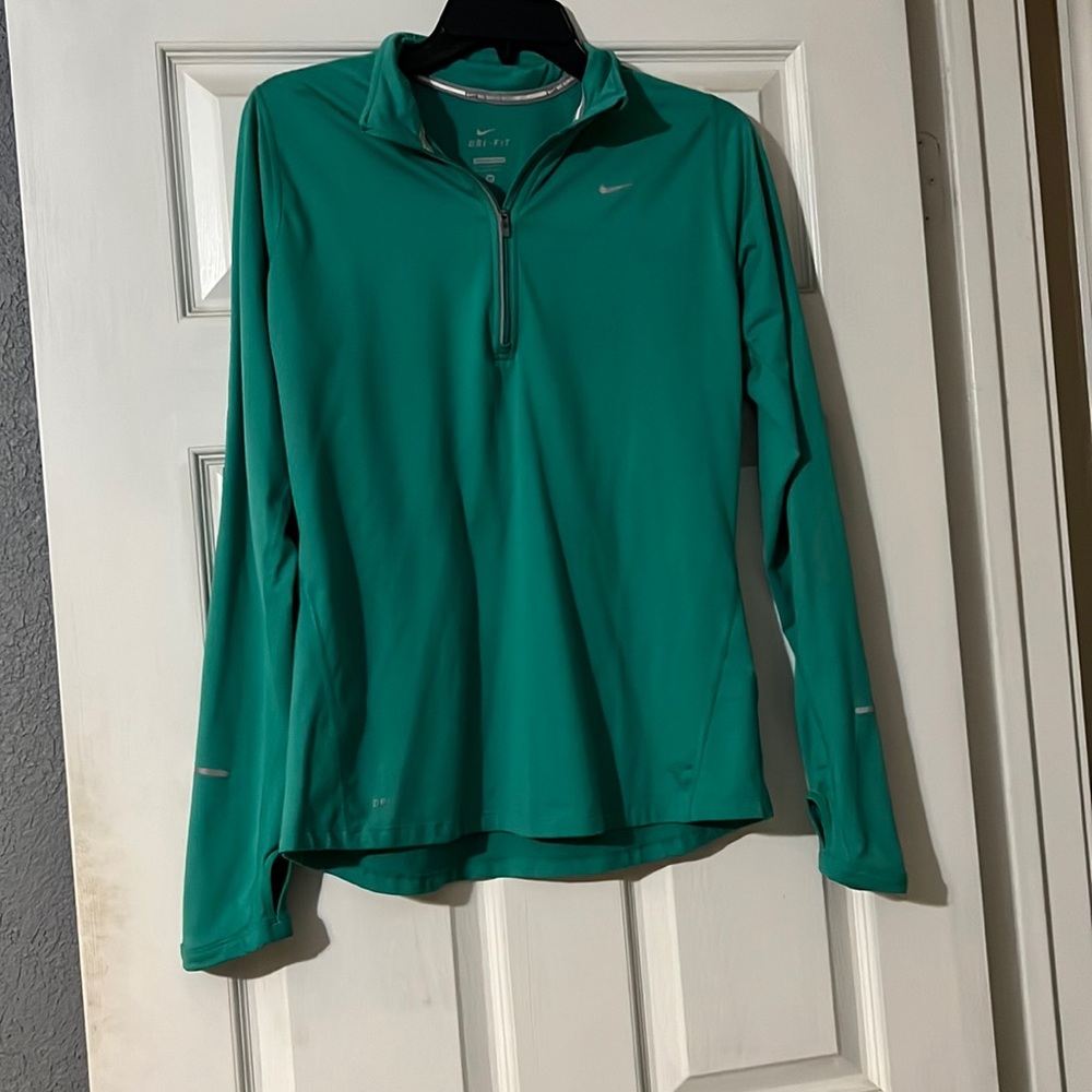 Nike dry fit Pullover